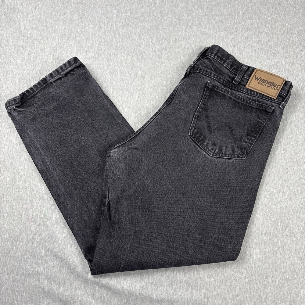 Wrangler Rugged Wear Straight Leg Black Denim Jeans Pants Mens Size 38x30 - Picture 1 of 16